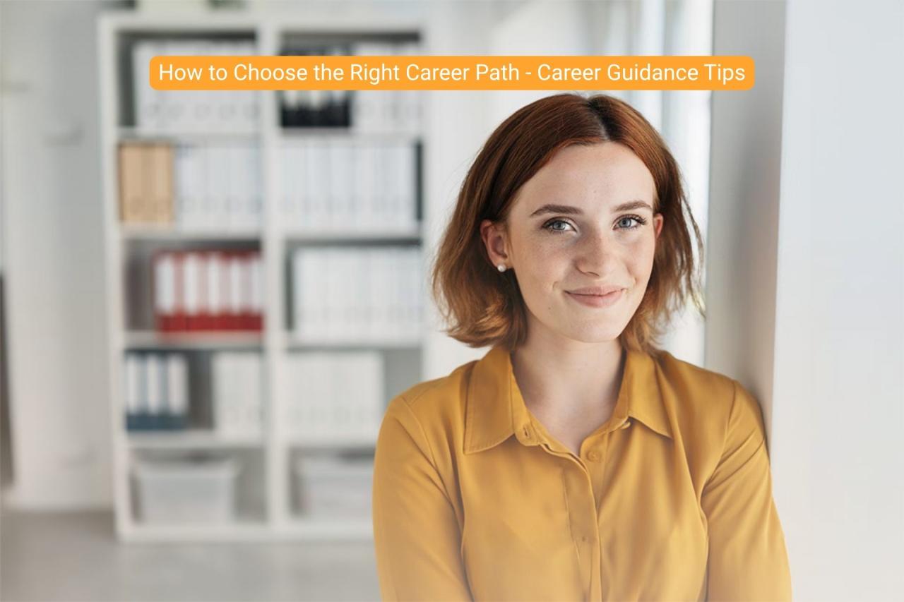 How to Choose the Right Career Path: Career Guidance Tips - CareerFit