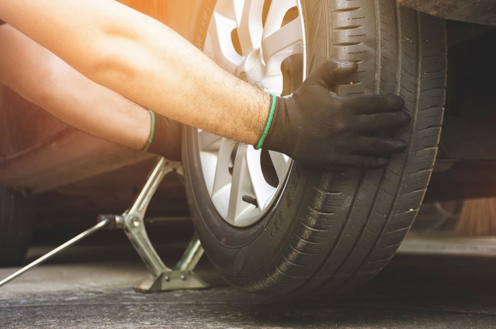 How to Choose the Right Tires for Your Vehicle - Keralam Chronicles ... How To Choose The Right Tires For Your Vehicle